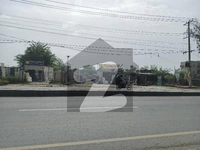 A Spacious 50 Marla Commercial Plot In Raiwind Road