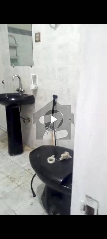 نارتھ ناظم آباد ۔ بلاک ایل نارتھ ناظم آباد,کراچی میں 2 کمروں کا 4 مرلہ فلیٹ 75.0 لاکھ میں برائے فروخت۔