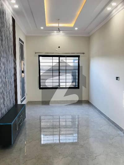 سوزو ٹاؤن لاہور میں 5 کمروں کا 5 مرلہ مکان 1.5 کروڑ میں برائے فروخت۔