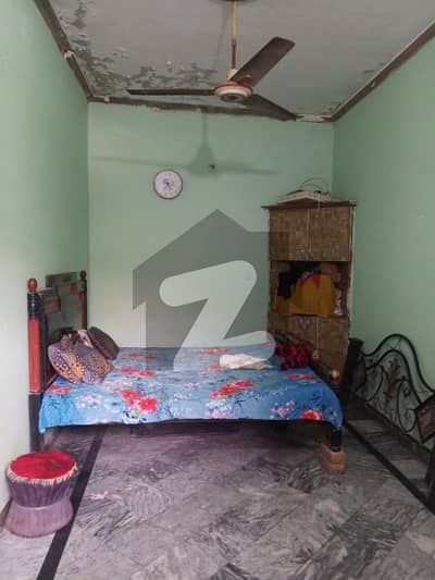 تاجپورہ لاہور میں 2 کمروں کا 2 مرلہ مکان 45.0 لاکھ میں برائے فروخت۔