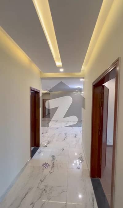 Facing Lak 3 Bed Room Apartments For Sale in Askari 11 Lahore