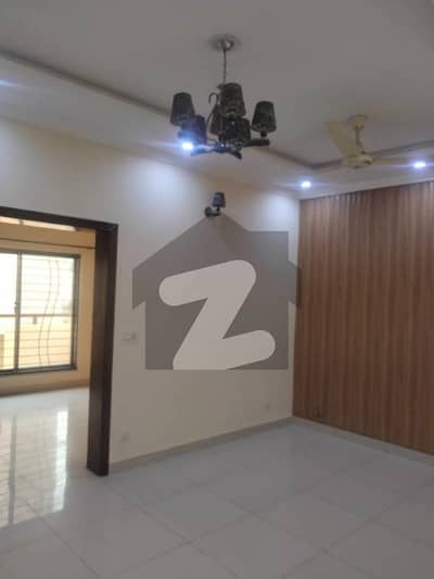 5 MARLA FULL HOUSE FOR RENT