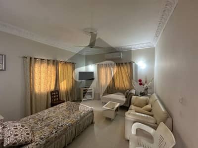 ڈی ایچ اے فیز 7 ڈی ایچ اے ڈیفینس,کراچی میں 3 کمروں کا 12 مرلہ مکان 9.5 کروڑ میں برائے فروخت۔