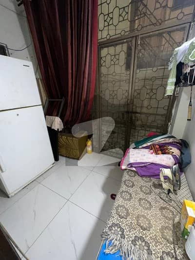 علامہ اقبال ٹاؤن ۔ راوی بلاک علامہ اقبال ٹاؤن,لاہور میں 6 کمروں کا 10 مرلہ مکان 4.5 کروڑ میں برائے فروخت۔