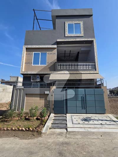 In Omega Residencia - Izmir Block 5 Marla House For sale