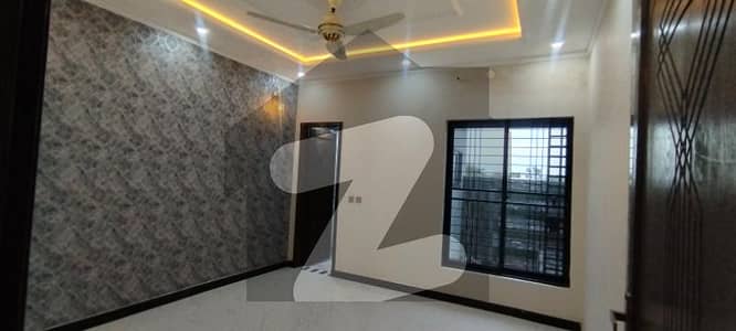 5 Marla Brand New House For Rent