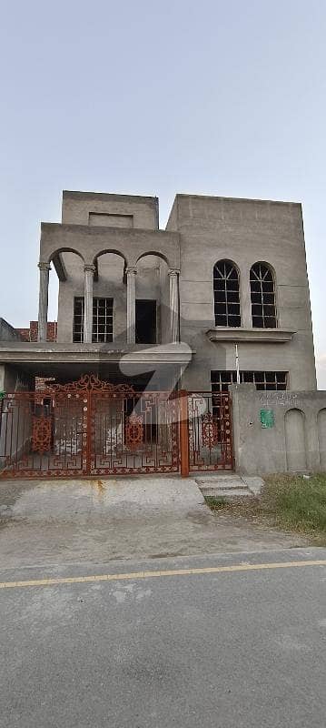 8 Marla Facing park Grey Structure For Sale In Olc B Block Bahria Orchard