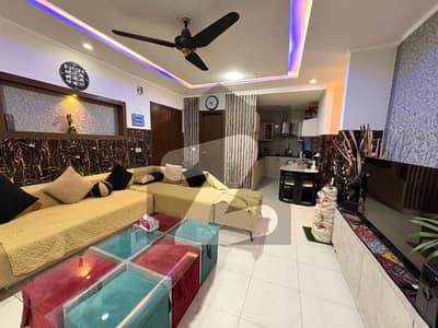 رِیور گارڈن اسلام آباد میں 2 کمروں کا 6 مرلہ فلیٹ 1.82 کروڑ میں برائے فروخت۔