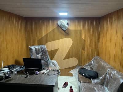 گلبرگ لاہور میں 0 مرلہ دفتر 9.0 ہزار میں کرایہ پر دستیاب ہے۔