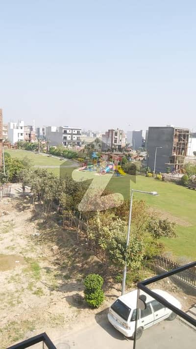 یونین گرینز فیز 2 پائن ایونیو,لاہور میں 3 مرلہ رہائشی پلاٹ 45.0 لاکھ میں برائے فروخت۔