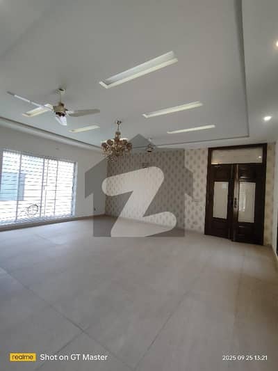 1 Kanal House for Sale in Dha phase 3 X block