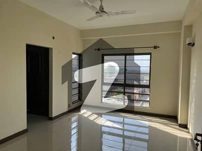 عسکری ہائیٹس 4 ڈی ایچ اے فیز 5 - سیکٹر ایچ,ڈی ایچ اے ڈیفینس فیز 5,ڈی ایچ اے ڈیفینس,اسلام آباد میں 3 کمروں کا 11 مرلہ فلیٹ 2.95 کروڑ میں برائے فروخت۔ عسکری ہائیٹس 4 ڈی ایچ اے فیز 5 - سیکٹر ایچ,ڈی ایچ اے ڈیفینس فیز 5,ڈی ایچ اے ڈیفینس,اسلام آباد میں 3 کمروں کا 11 مرلہ فلیٹ 2.95 کروڑ میں برائے فروخت۔