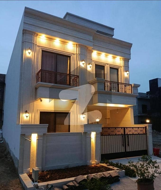 بی ۔ 17 اسلام آباد میں 4 کمروں کا 5 مرلہ مکان 2.7 کروڑ میں برائے فروخت۔ بی ۔ 17 اسلام آباد میں 4 کمروں کا 5 مرلہ مکان 2.7 کروڑ میں برائے فروخت۔