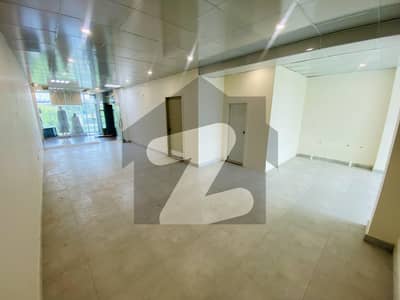 ایف ۔ 7 مرکز ایف ۔ 7,اسلام آباد میں 4 مرلہ دفتر 3.25 لاکھ میں کرایہ پر دستیاب ہے۔