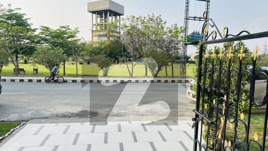 ڈی ایچ اے 11 رہبر سیکٹر 2 ایکسٹینشن ڈی ایچ اے 11 رہبر,لاہور میں 3 کمروں کا 5 مرلہ مکان 2.52 کروڑ میں برائے فروخت۔