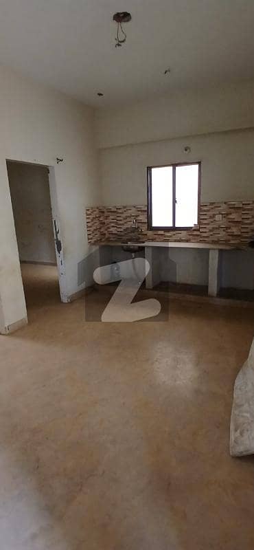 2 bed lounge available for rent