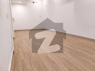 BUNGALOW FOR RENT, 4 BEDROOM WITH ATTACHED WASHROOM, DRAWING, DINING, LOUNGE, KITCHEN, BASEMENT, WEST OPEN,