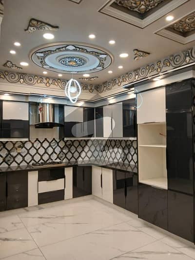 گلشنِ اقبال - بلاک 5 گلشنِ اقبال,گلشنِ اقبال ٹاؤن,کراچی میں 4 کمروں کا 10 مرلہ بالائی پورشن 4.3 کروڑ میں برائے فروخت۔