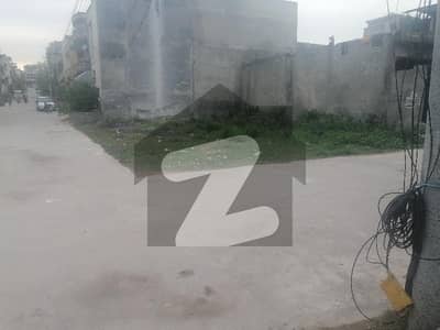 Corner plot for sale in airport housing society sec 4 G block very prime location plot