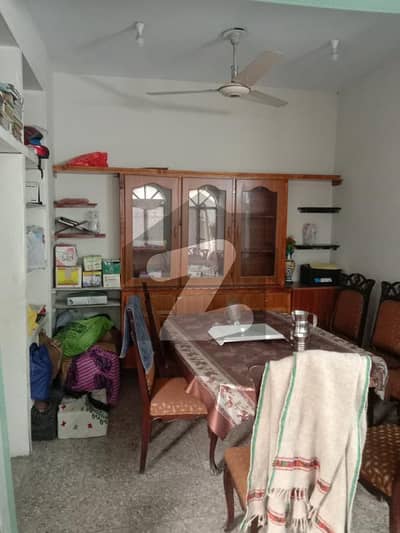 1st floor upper portion for rent in I-10 (hiring)