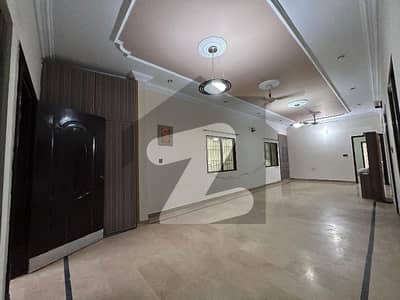 گلستانِ جوہر کراچی میں 3 کمروں کا 12 مرلہ بالائی پورشن 95.0 ہزار میں کرایہ پر دستیاب ہے۔