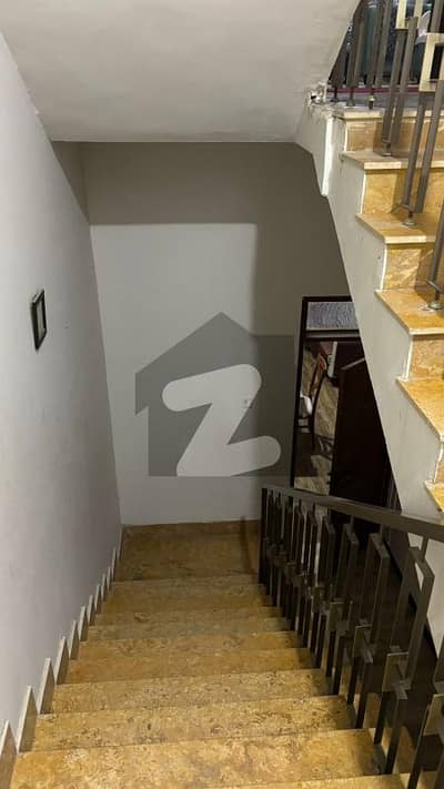 Well-Maintained 400 Yards House | 7 Bed | Ground + Newly Built First Floor Well-Maintained 400 Yards House | 7 Bed | Ground + Newly Built First Floor