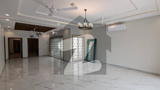 FOR RENT 888 Sqyrd Brand New Single Storey House only Foreigners F_8/3
