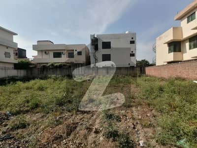 10 MARLA RESIDENTIAL PLOT FOR SALE