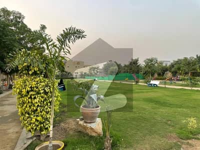 Prime Location 45 Feet Road Ideal Residential Plot For Sale In Sector 32 - Punjabi Saudagar City Phase 1