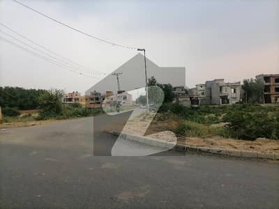 Ideal Residential Plot In Lahore Available For Rs. 4500000