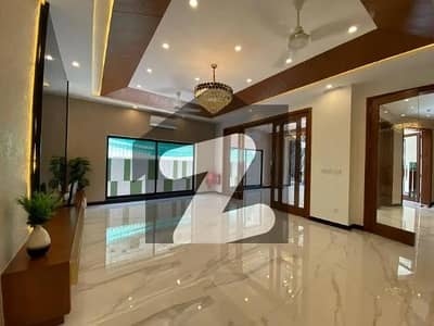 ڈی ایچ اے فیز 7 ڈیفنس (ڈی ایچ اے),لاہور میں 3 کمروں کا 1 کنال زیریں پورشن 1.2 لاکھ میں کرایہ پر دستیاب ہے۔