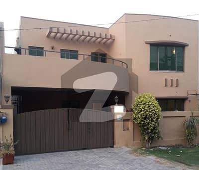 Haider Design 10 Marla 4 Bed rooms House For Rent