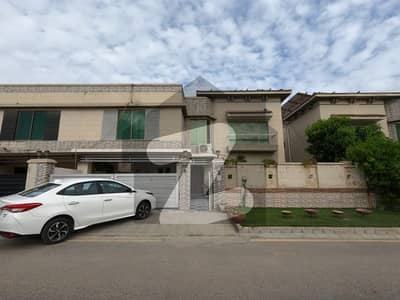 عسکری 5 - سیکٹر ایچ عسکری 5,ملیر کنٹونمنٹ,کینٹ,کراچی میں 5 کمروں کا 15 مرلہ مکان 10.0 کروڑ میں برائے فروخت۔