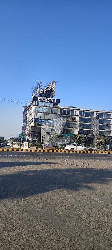 So Good Plot For Building House And Nearby Parks, Restaurant