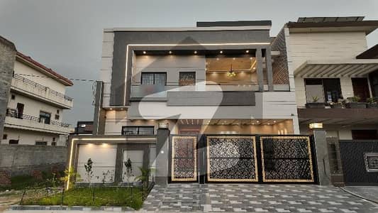 Centrally Located House For sale In Bismillah Housing Scheme Available