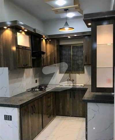 Good 1600 Square Feet Flat For sale In Gulistan-e-Jauhar - Block 15
