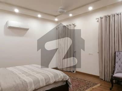 1130 Square Feet Flat for rent in Shanghai Road