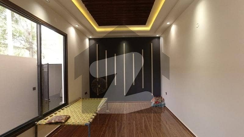 West Open In Gulistan-e-Jauhar - Block 7 House For sale Sized 240 Square Yards West Open In Gulistan-e-Jauhar - Block 7 House For sale Sized 240 Square Yards