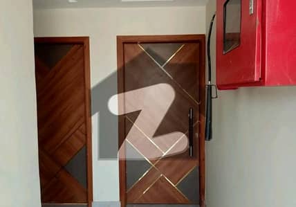 بحریہ انکلیو - سیکٹر آئی بحریہ انکلیو,بحریہ ٹاؤن,اسلام آباد میں 1 کمرے کا 3 مرلہ فلیٹ 75.0 لاکھ میں برائے فروخت۔