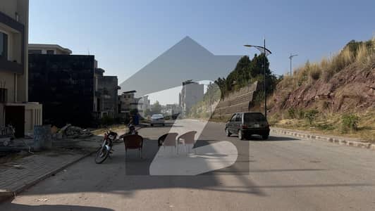 8 Marla Plot For Sale In Bahria Enclave Sector F-1