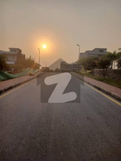 بحریہ انکلیو - سیکٹر جی بحریہ انکلیو,بحریہ ٹاؤن,اسلام آباد میں 10 مرلہ رہائشی پلاٹ 1.3 کروڑ میں برائے فروخت۔