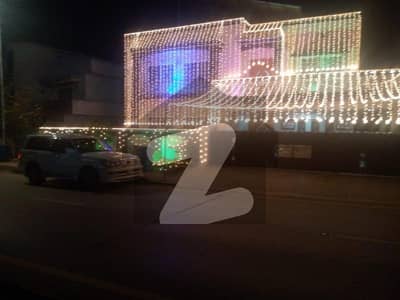 بحریہ ٹاؤن فیز 4 بحریہ ٹاؤن راولپنڈی,راولپنڈی میں 6 کمروں کا 1 کنال مکان 6.0 لاکھ میں کرایہ پر دستیاب ہے۔