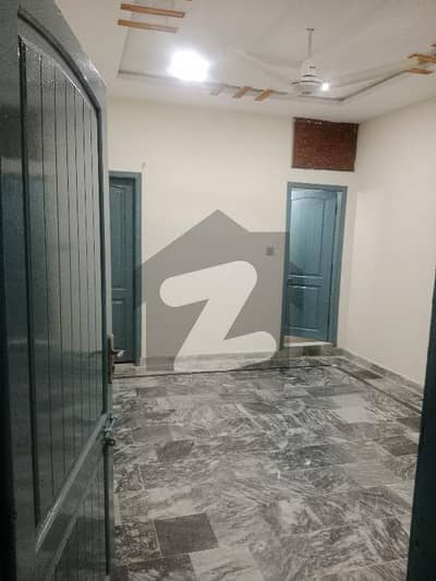 غوری ٹاؤن فیز 5 غوری ٹاؤن,اسلام آباد میں 2 کمروں کا 5 مرلہ بالائی پورشن 40.0 ہزار میں کرایہ پر دستیاب ہے۔