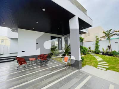 ڈی ایچ اے فیز 8 ڈی ایچ اے ڈیفینس,کراچی میں 6 کمروں کا 1 کنال مکان 30.0 کروڑ میں برائے فروخت۔ ڈی ایچ اے فیز 8 ڈی ایچ اے ڈیفینس,کراچی میں 6 کمروں کا 1 کنال مکان 30.0 کروڑ میں برائے فروخت۔