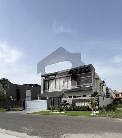 ڈی ایچ اے فیز 6 - بلاک کے فیز 6,ڈیفنس (ڈی ایچ اے),لاہور میں 6 کمروں کا 1 کنال مکان 12.5 کروڑ میں برائے فروخت۔