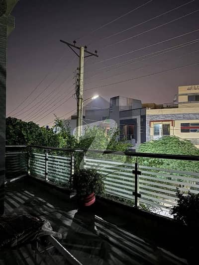 1 Room Tile floor For Job Holder Lady or Student Girl is for rent in Tariq Gardens near Wapda Town phase1 Block K3.