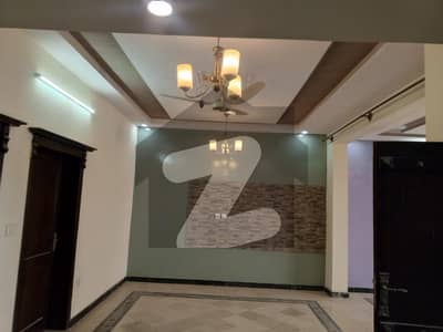 غوری ٹاؤن اسلام آباد میں 2 کمروں کا 5 مرلہ بالائی پورشن 38.0 ہزار میں کرایہ پر دستیاب ہے۔