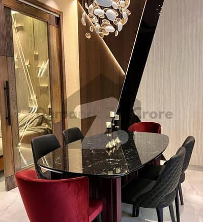 ڈی ایچ اے فیز 4 ڈیفنس (ڈی ایچ اے),لاہور میں 4 کمروں کا 10 مرلہ مکان 7.5 کروڑ میں برائے فروخت۔