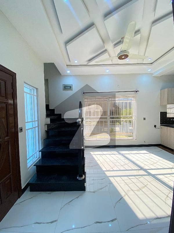 Beautifull 4.4 Marla Full House For Rent Beautifull 4.4 Marla Full House For Rent