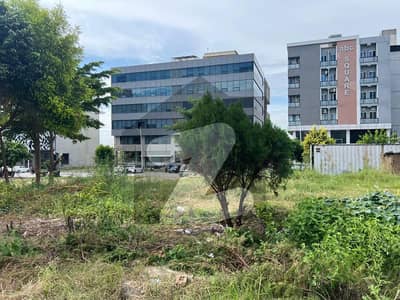 2 Kanal 4-Side Open Commercial Plot on Main Expressway | Ideal for IT Tower | Gulberg Greens | Demand 35 Crore